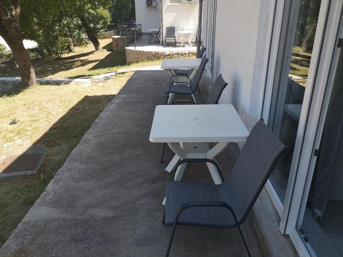 Guest House Morska Grota Povile Esterno foto