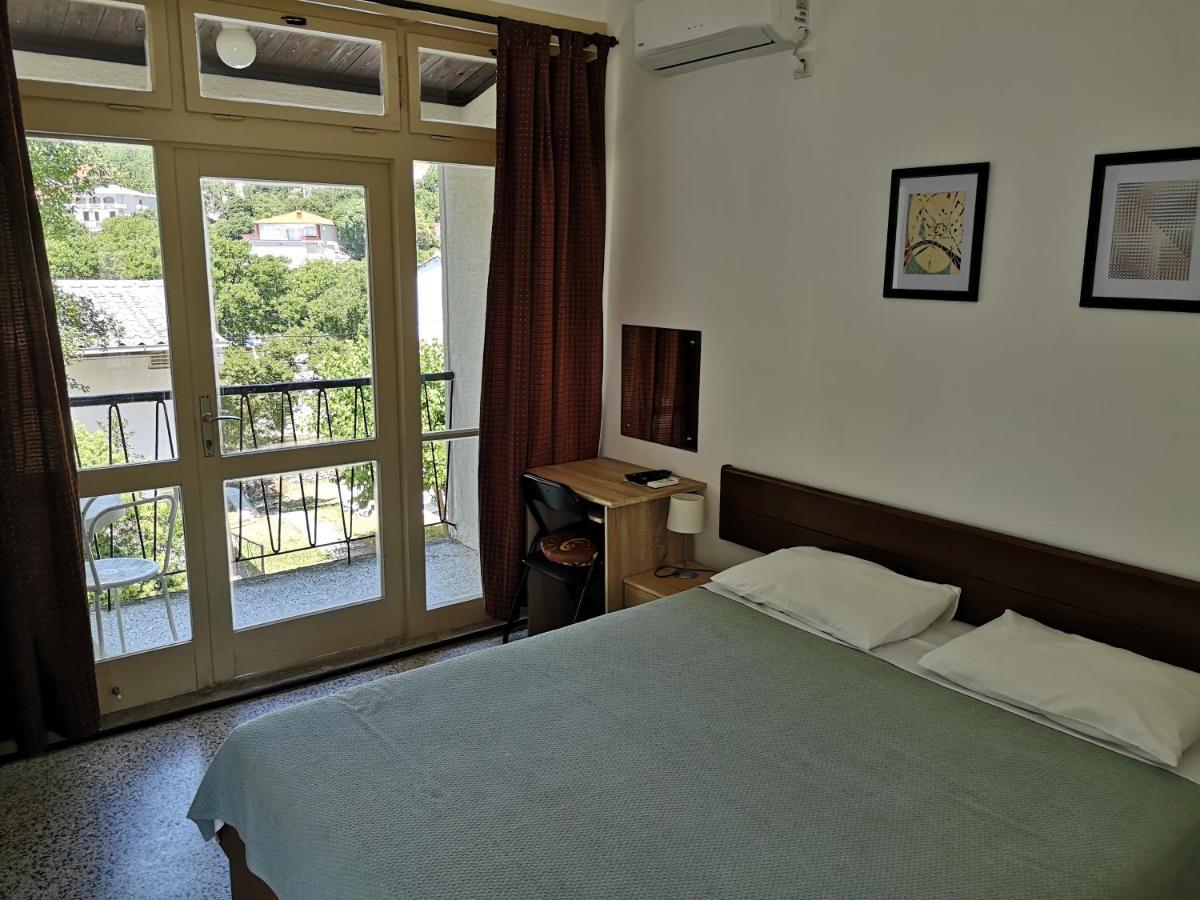 Guest House Morska Grota Povile Esterno foto